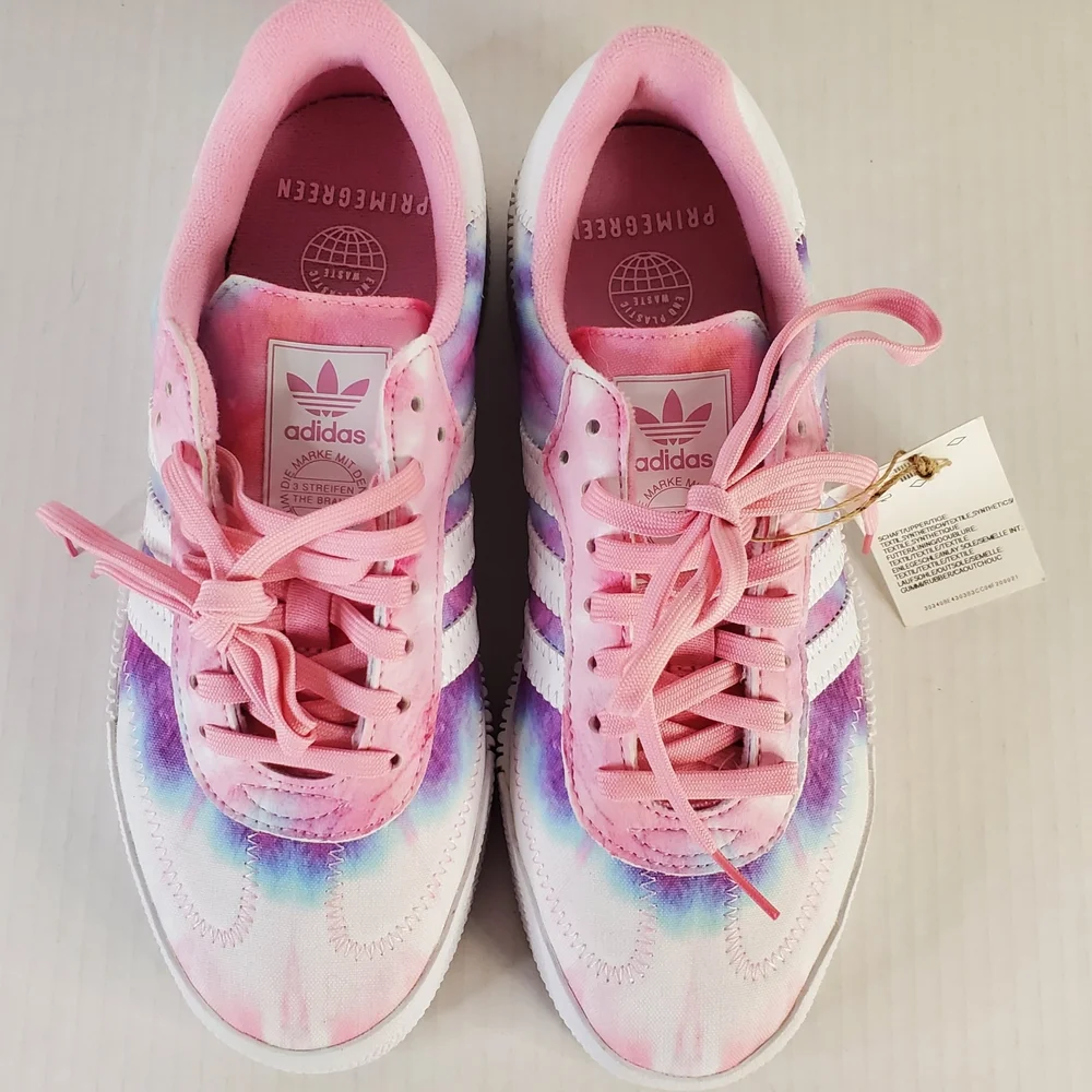 adidas women’s platform